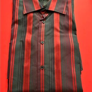 International concepts men’s striped shirt, red and green size large